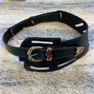 Vintage adjustable leather belt